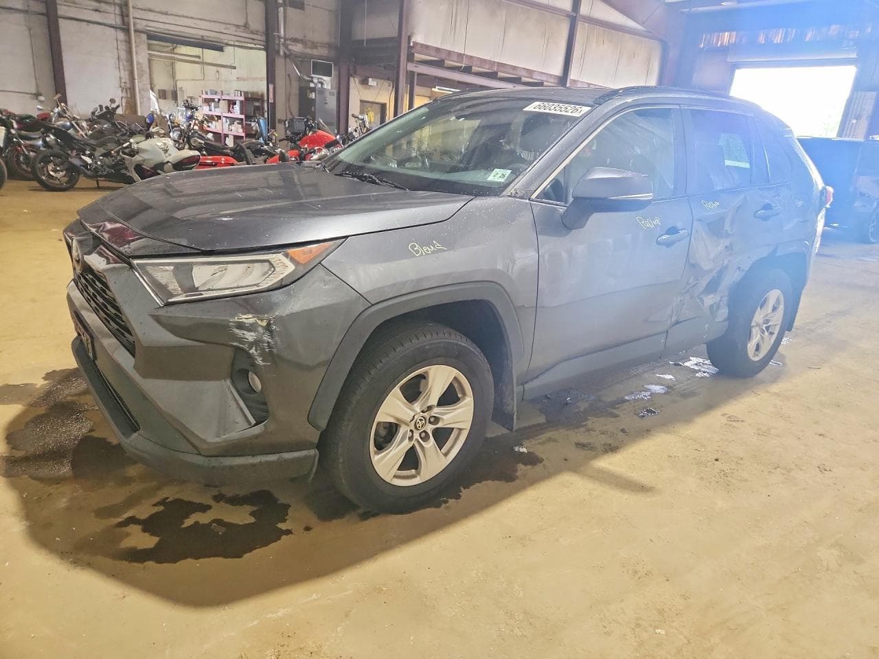 Toyota RAV 4 2021 z USA