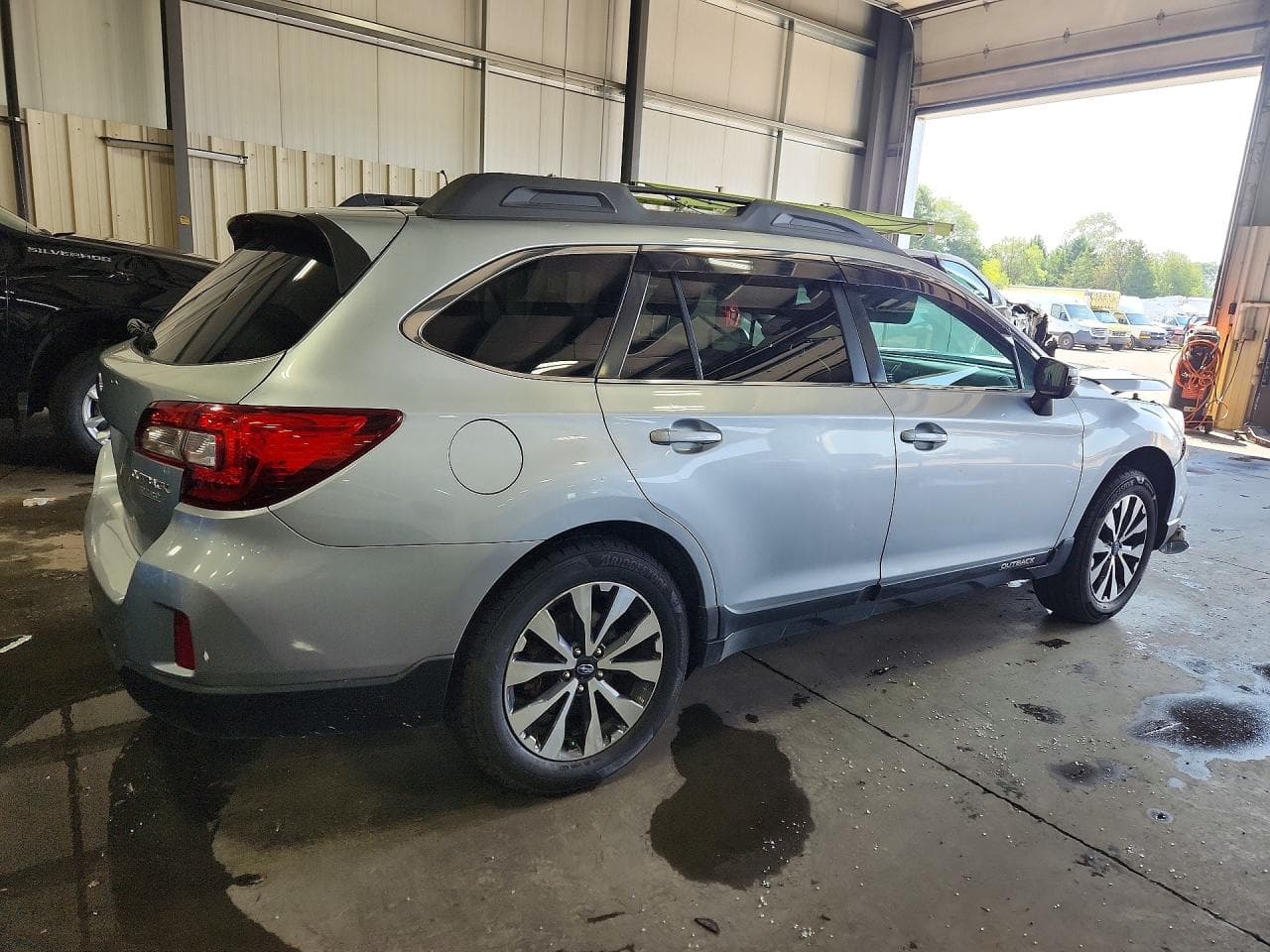 2015 Subaru Outback 2.5I Limited - foto 3