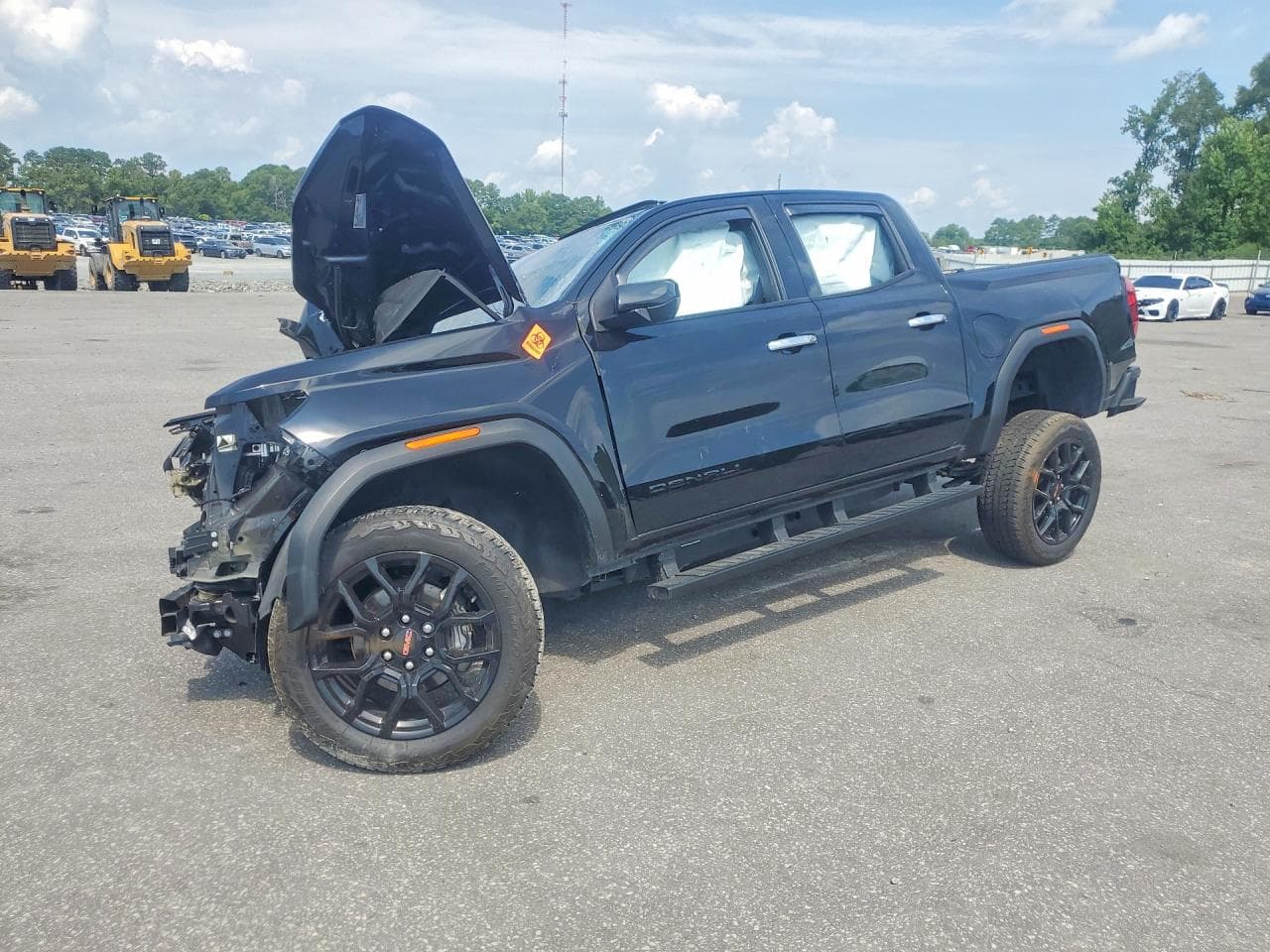 2025 GMC Canyon Denali