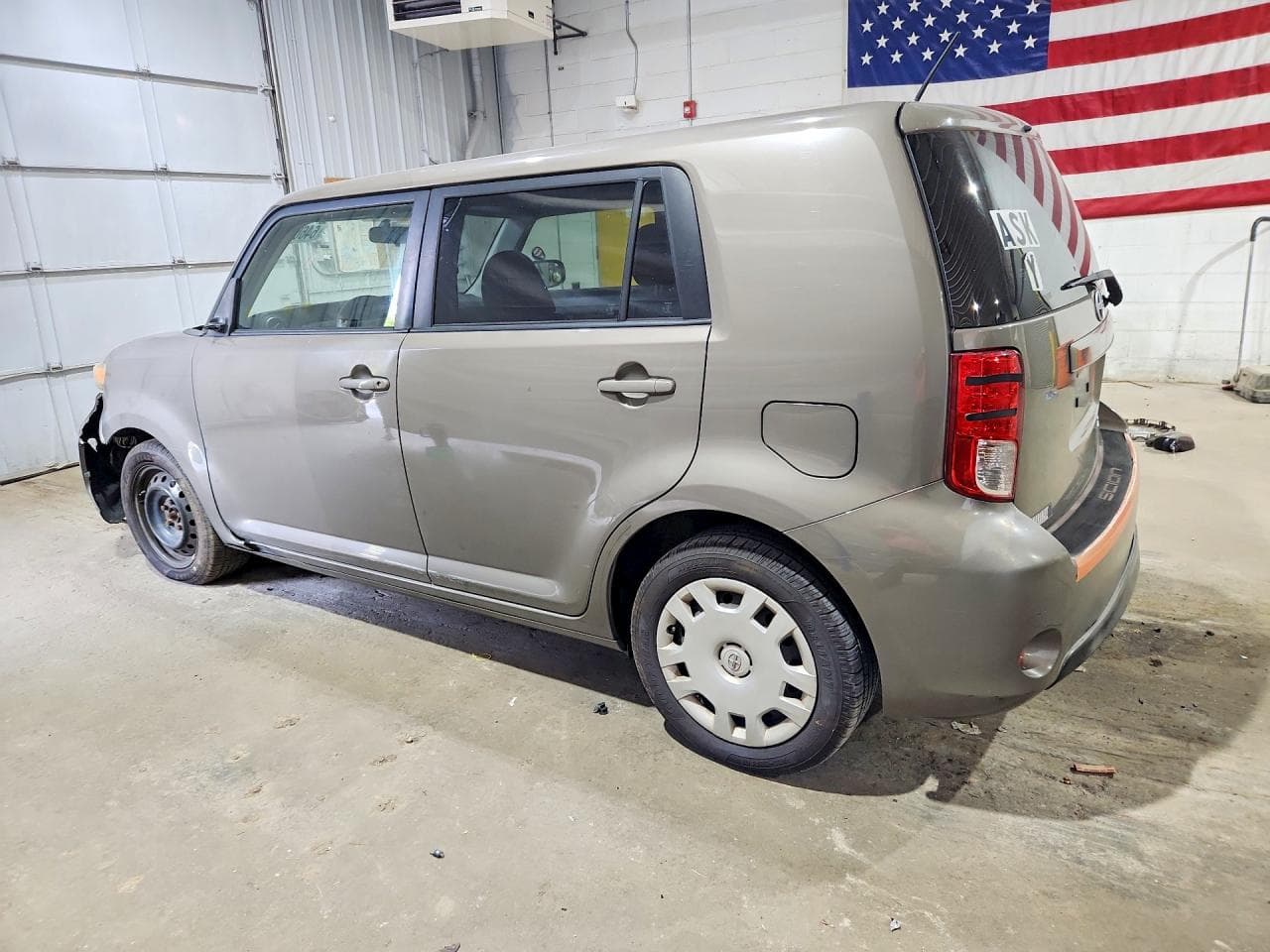 2014 Scion Xb Base - foto 2