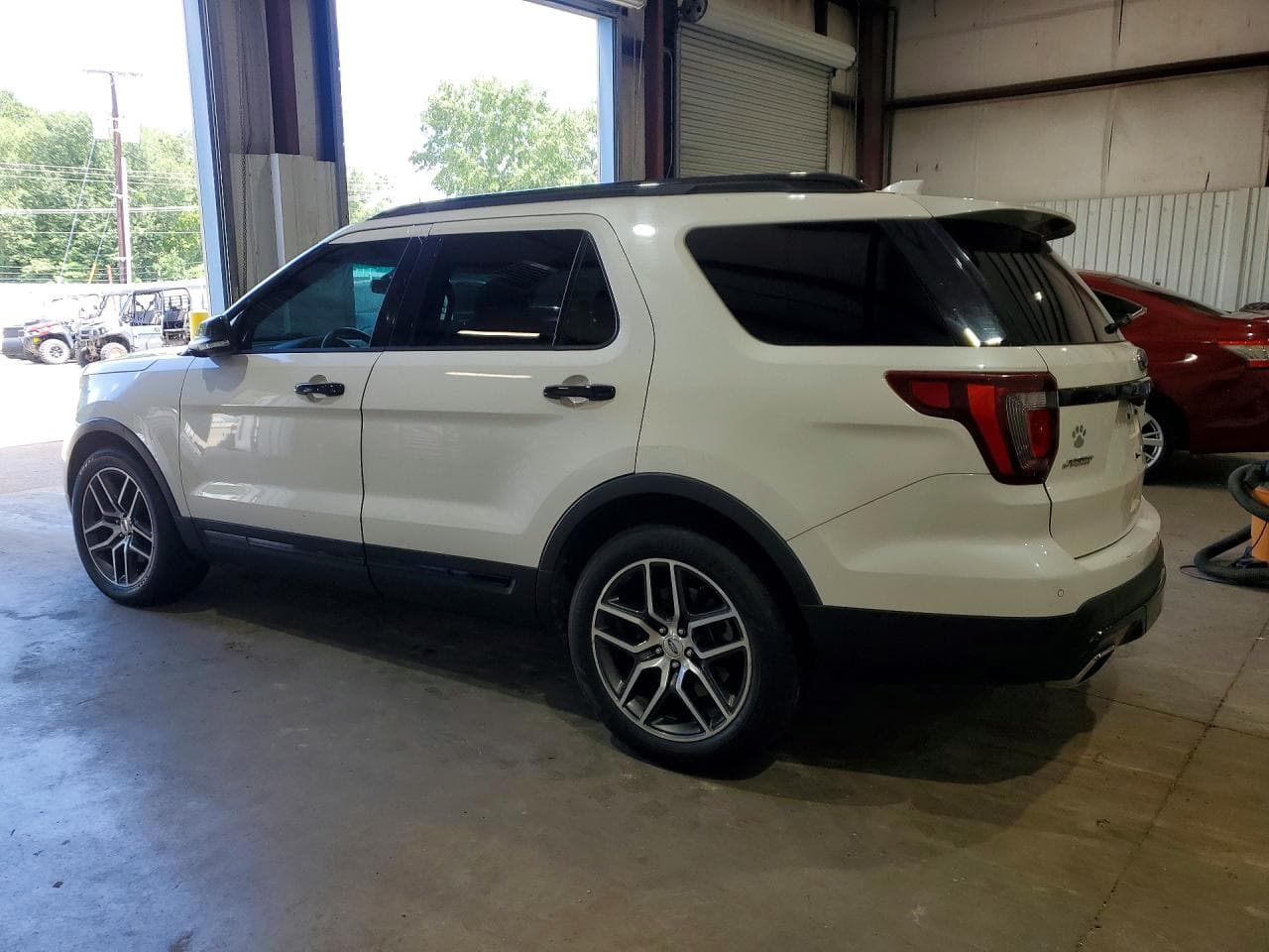 2016 Ford Explorer Sport - foto 2