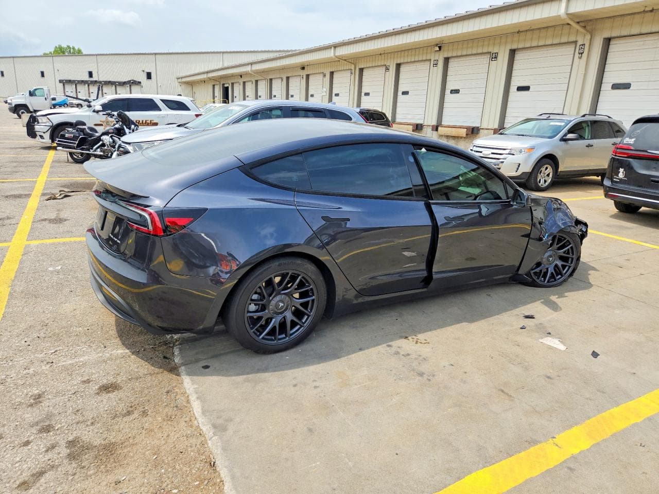 2024 Tesla Model 3 - foto 3