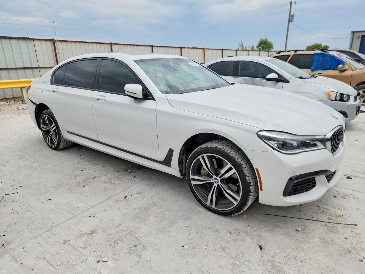 2017 BMW 750 I - foto 4