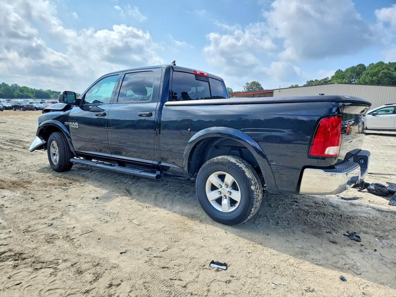 2016 Ram 1500 Slt - foto 2