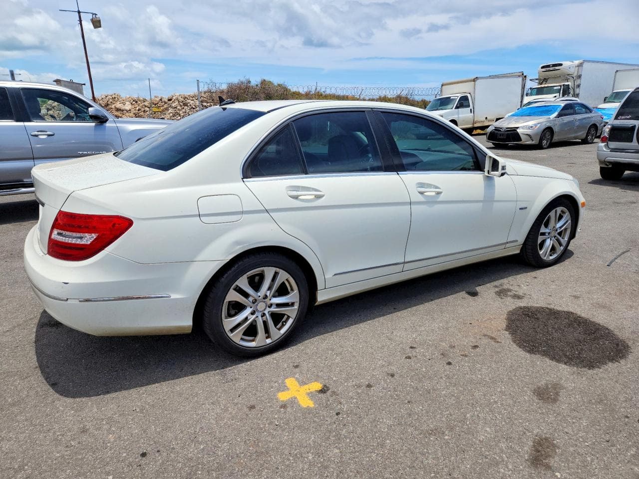 2012 Mercedes-Benz C 250 - foto 3