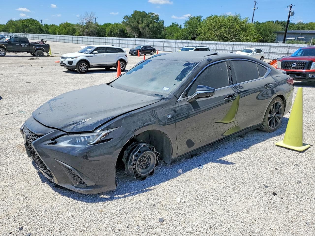 Lexus ES 2022 z USA