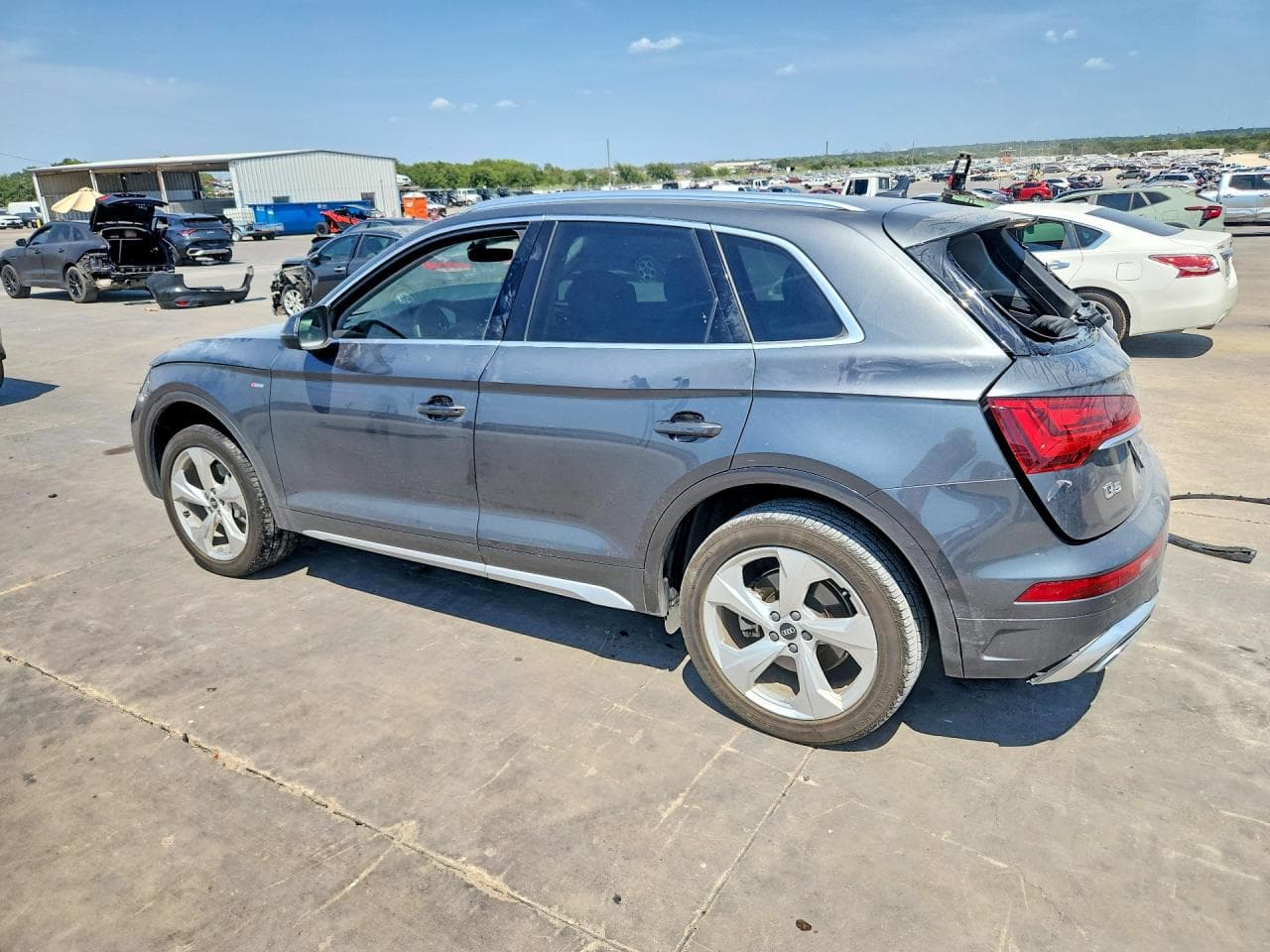 2023 Audi Q5 Premium Plus 45 - foto 2