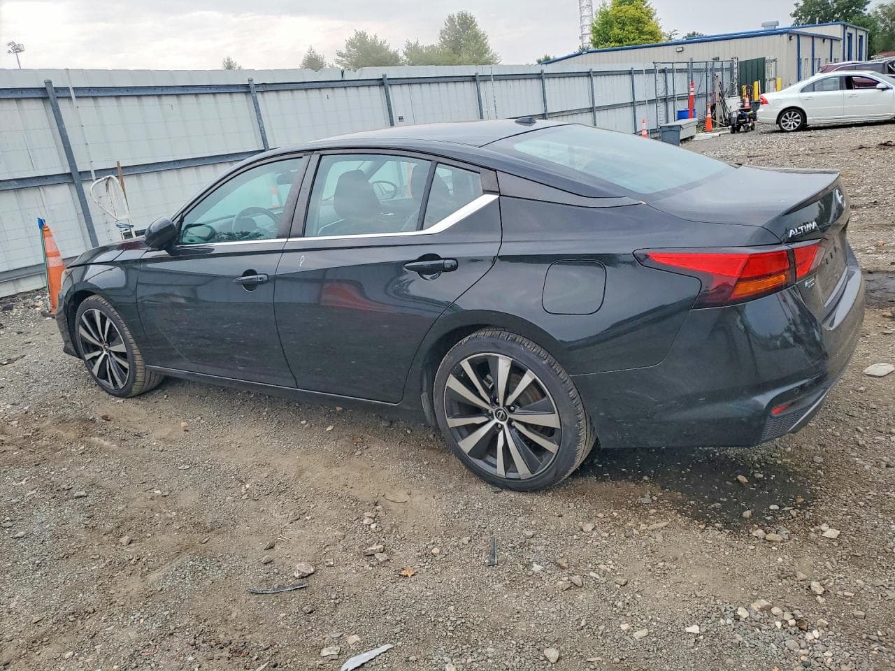 2021 Nissan Altima Sr - foto 2