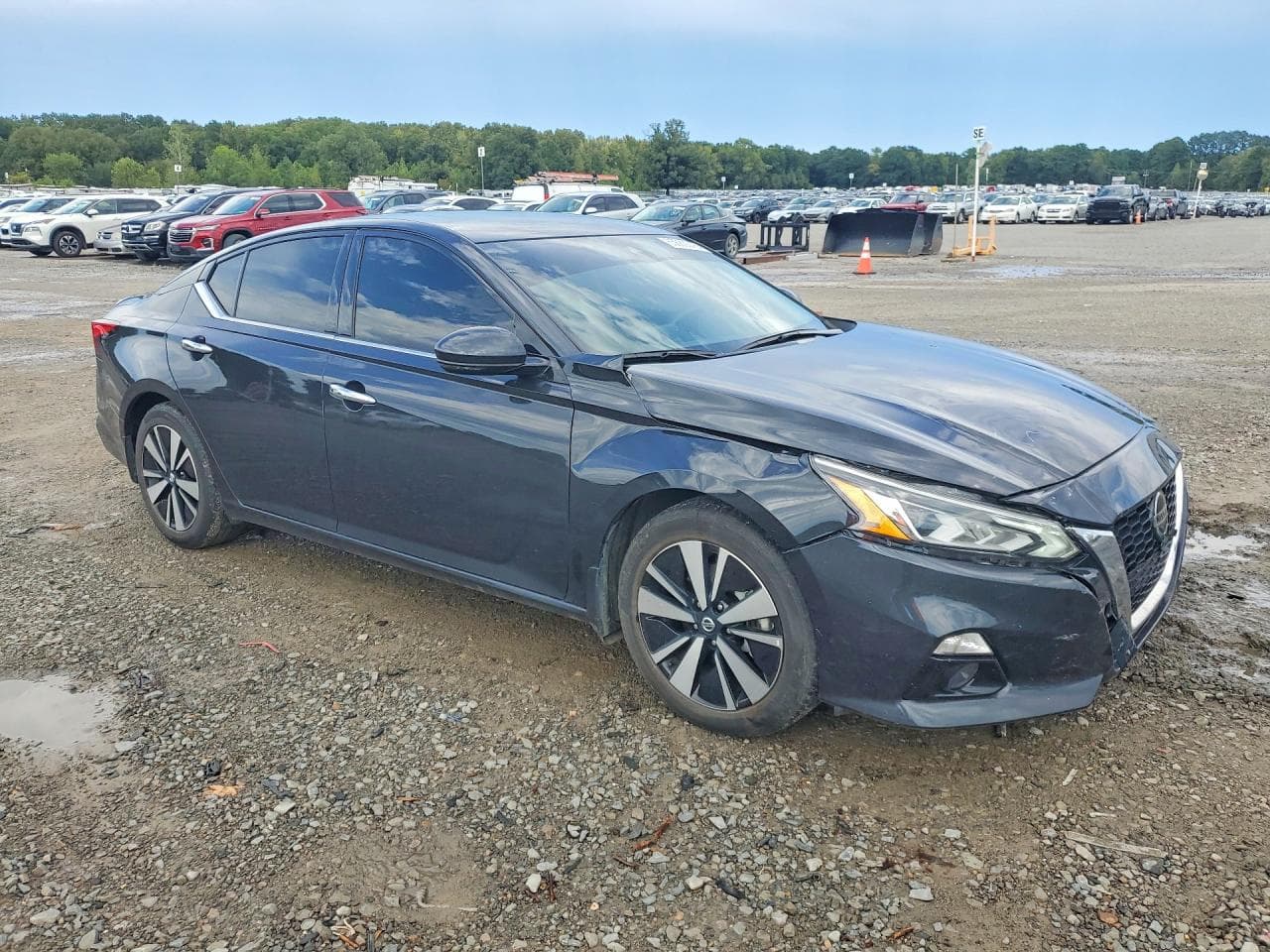 2021 Niss Altima - foto 4