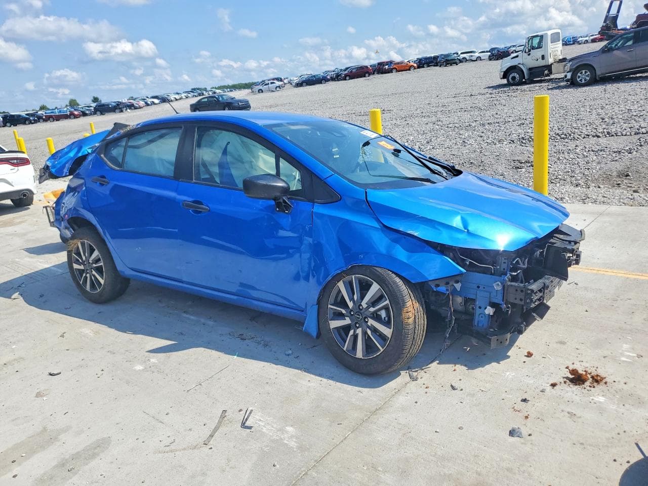 2024 Nissan Versa S - foto 4