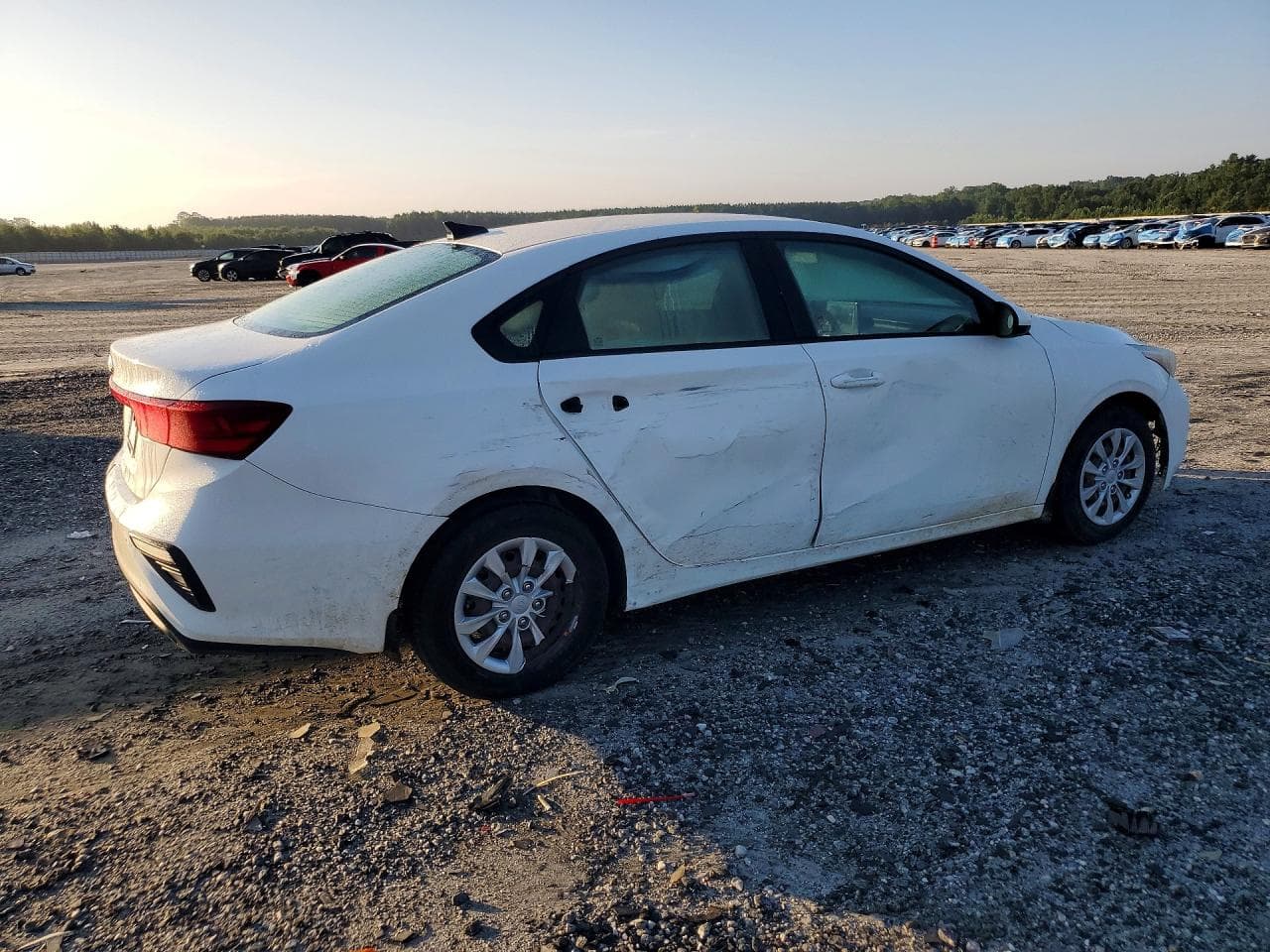 2020 Kia Forte Fe - foto 3