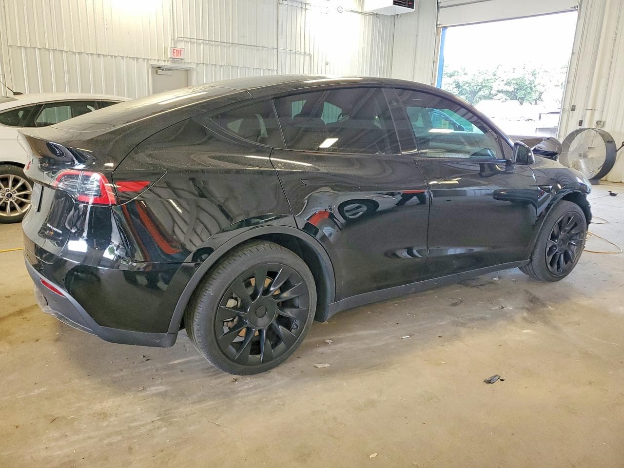 2023 Tesla Model Y - foto 3