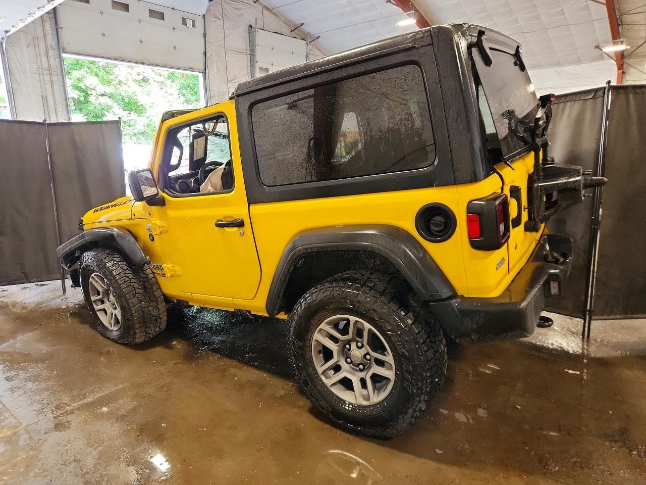 2019 Jeep Wrangler Sport - foto 2
