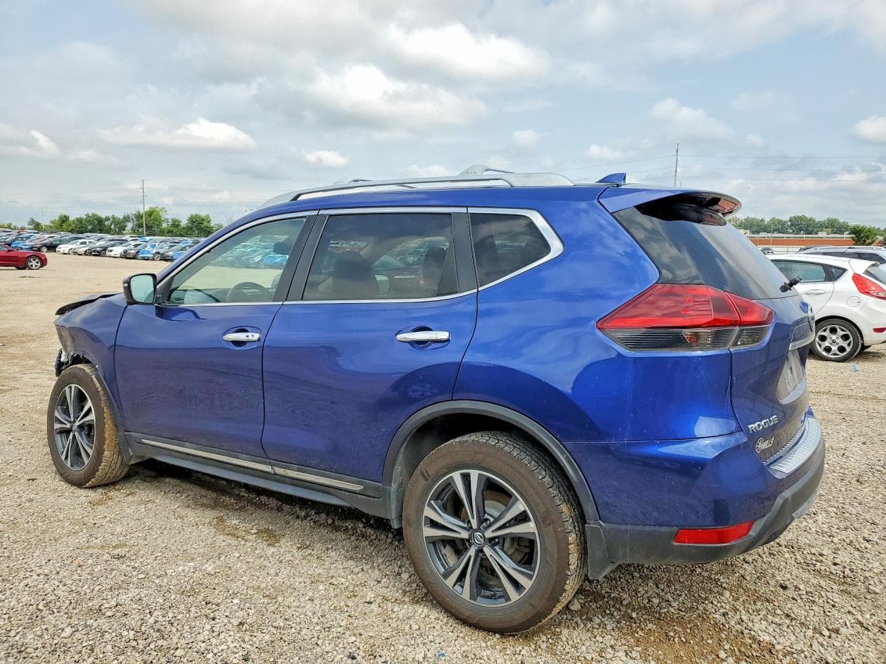 2018 Nissan Rogue Sl - foto 2