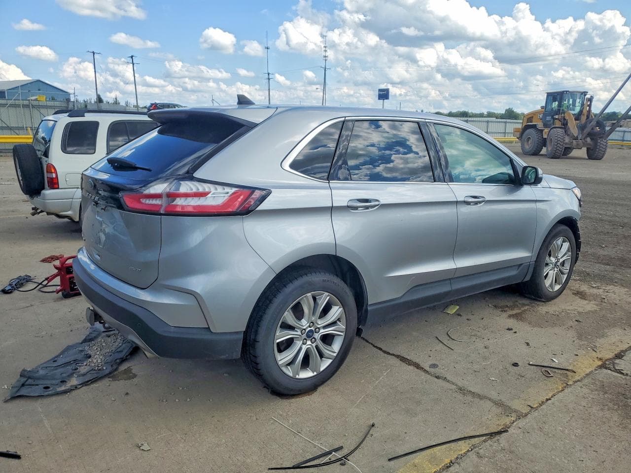 2021 Ford Edge Titanium - foto 3