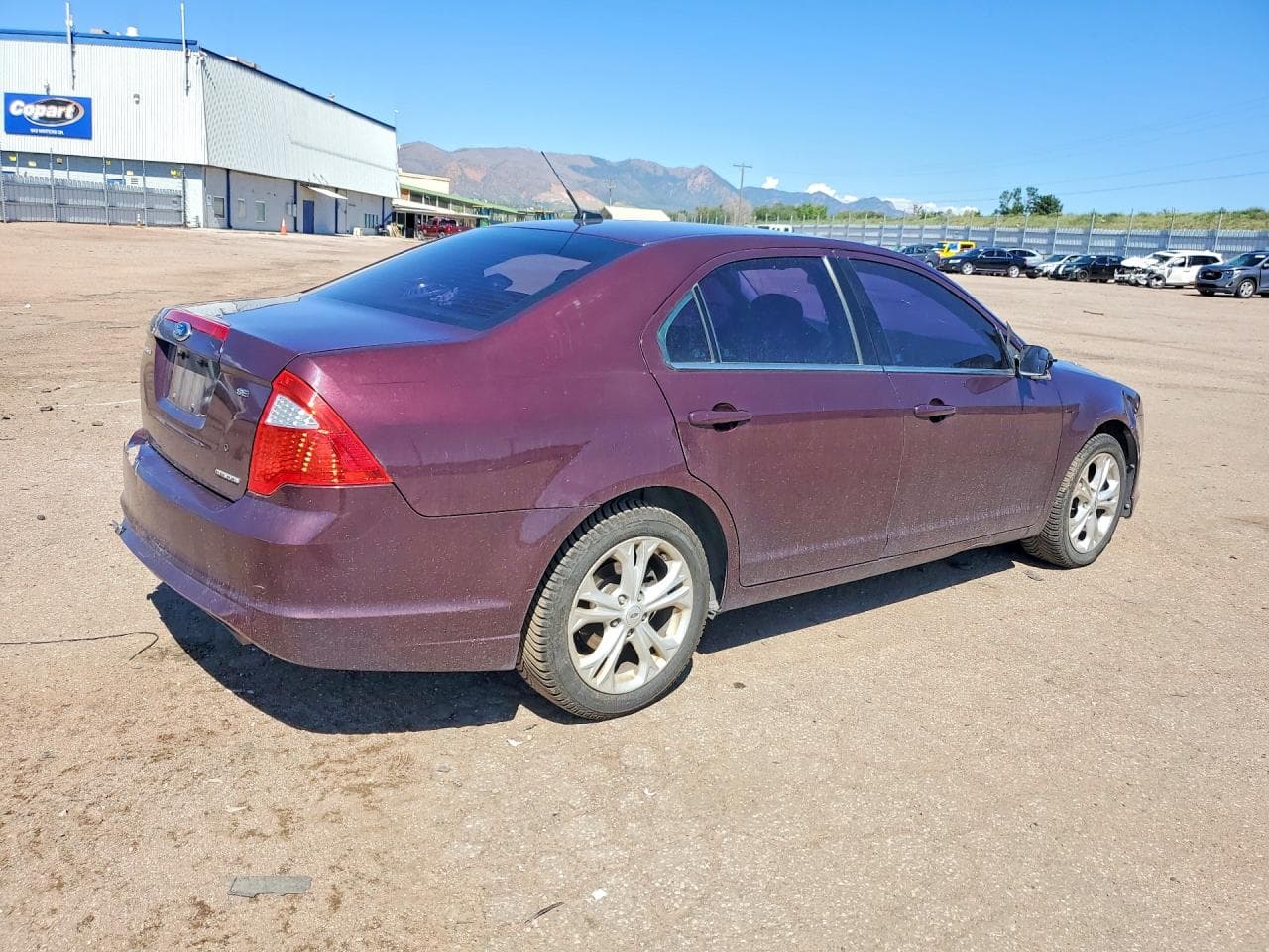 2012 Ford Fusion 4D - foto 3
