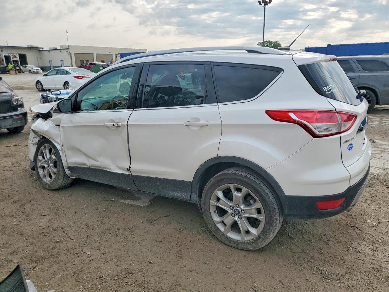2014 Ford Escape Titanium - foto 2