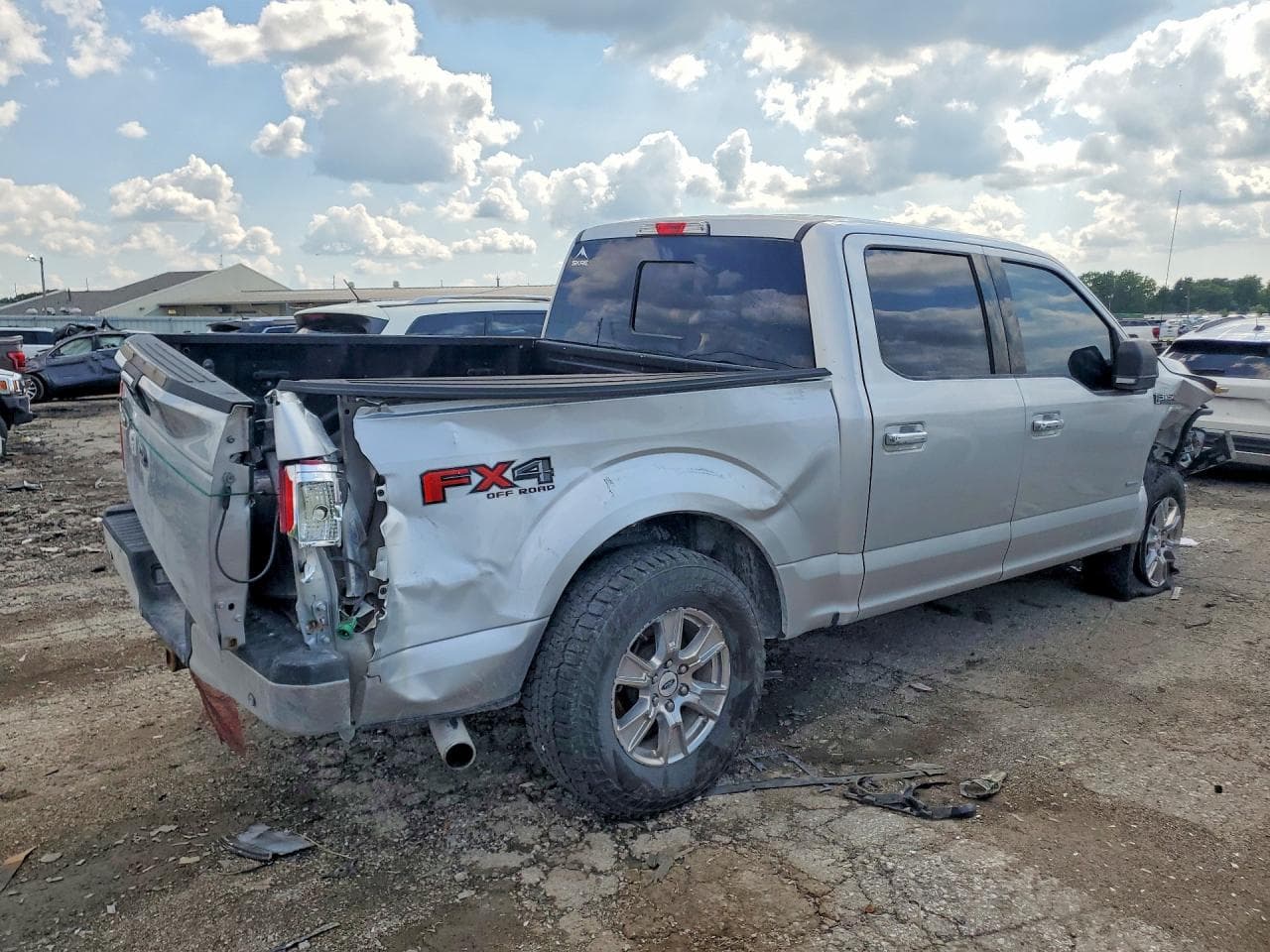 2015 Ford F150 Supercrew - foto 3