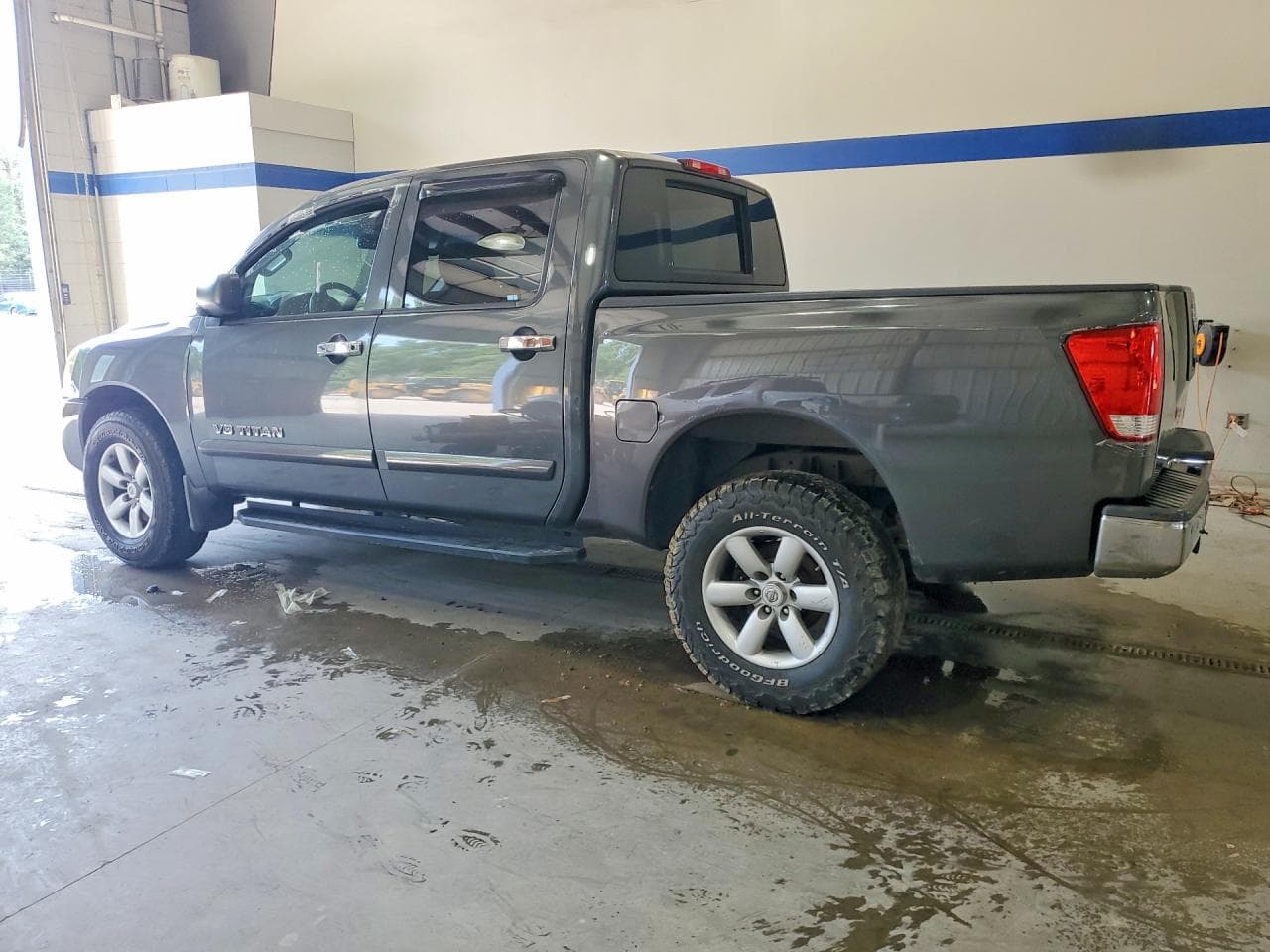 2012 Nissan Titan Sv - foto 2