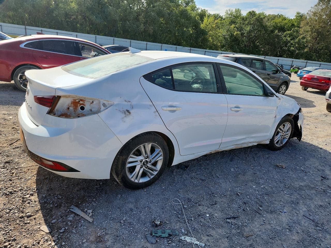 2020 Hyundai Elantra Sel - foto 3