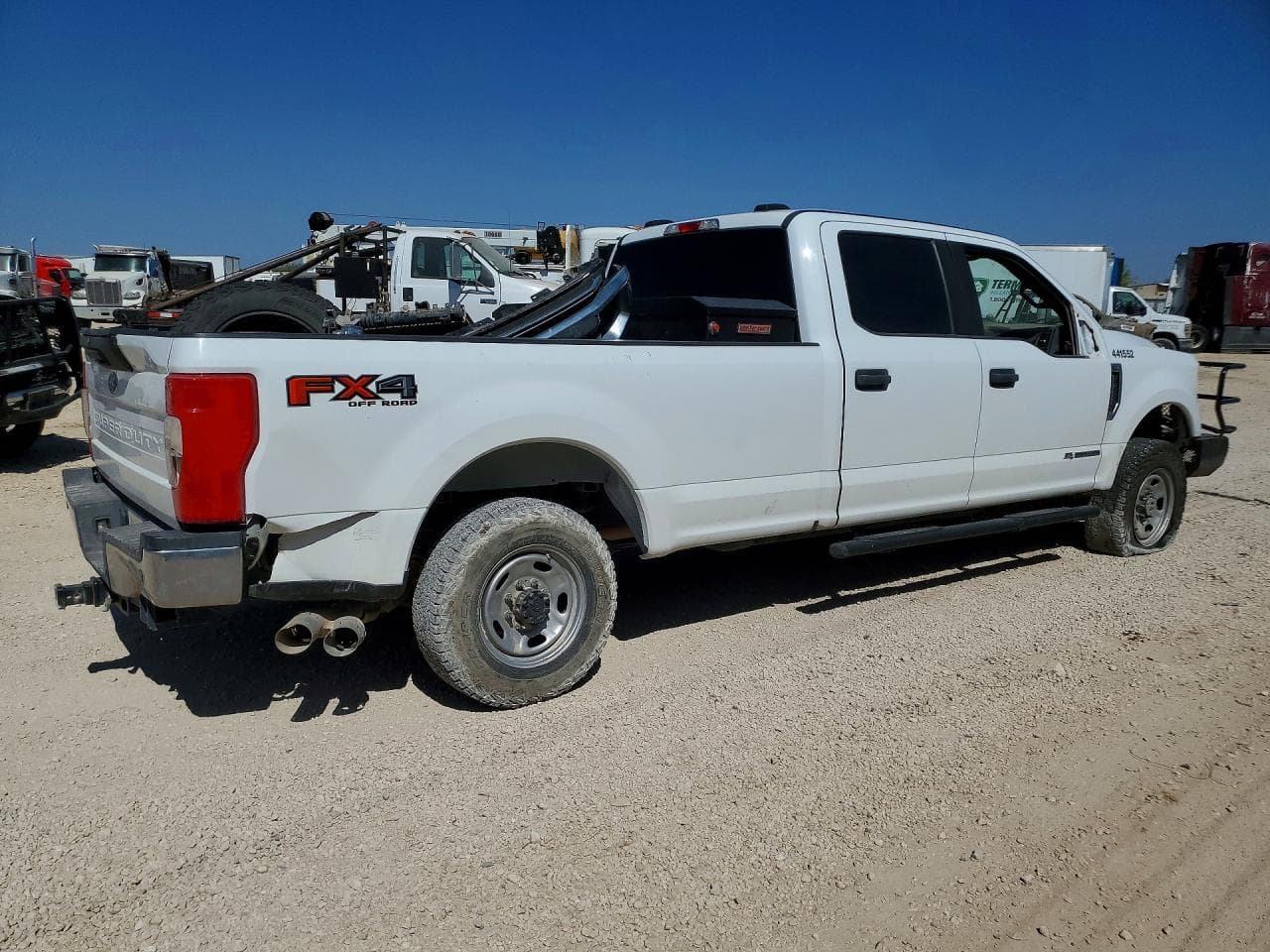 2022 Ford F350 Super Duty - foto 3