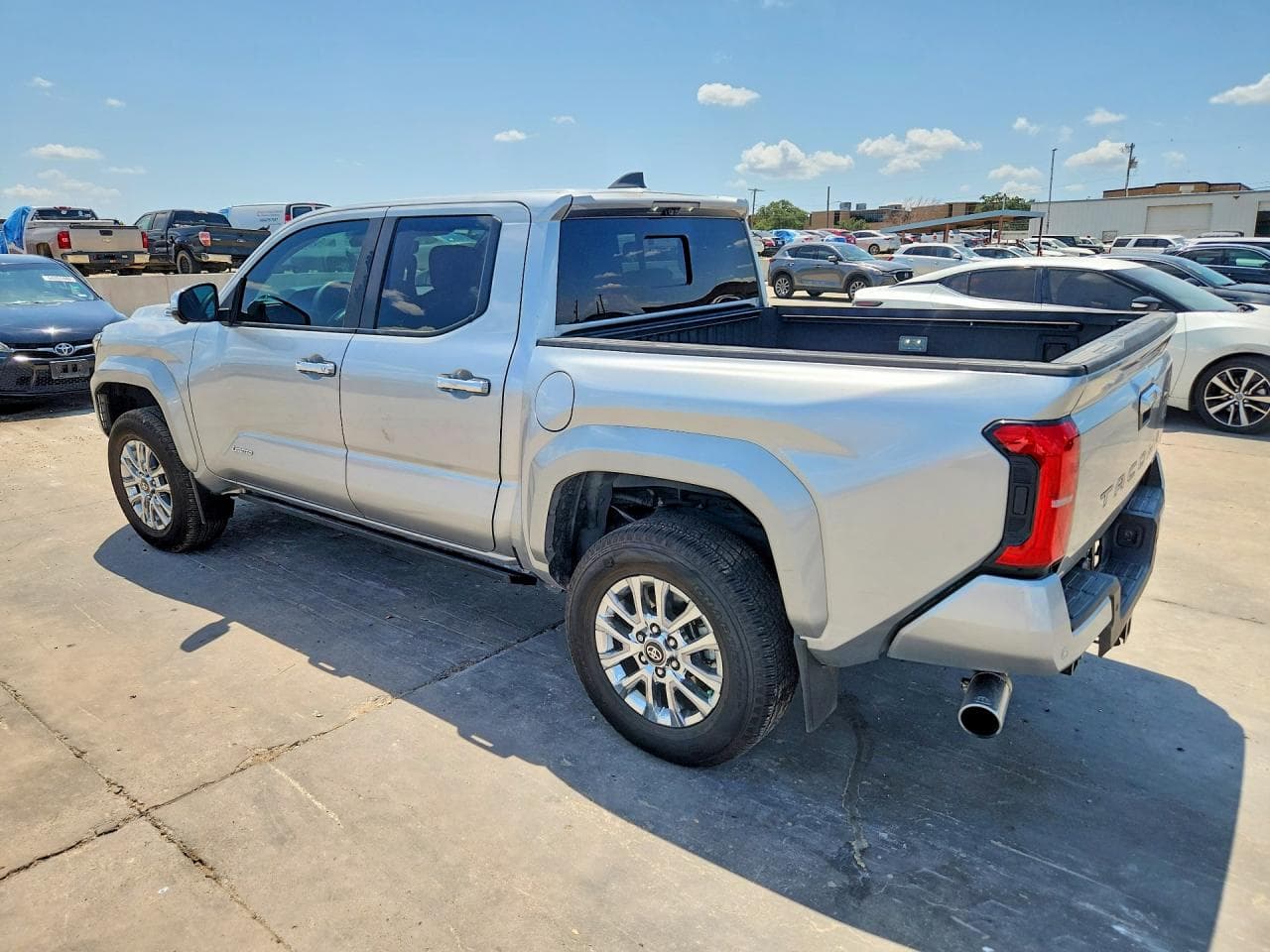 2025 Toyota Tacoma Limited Hv - foto 2