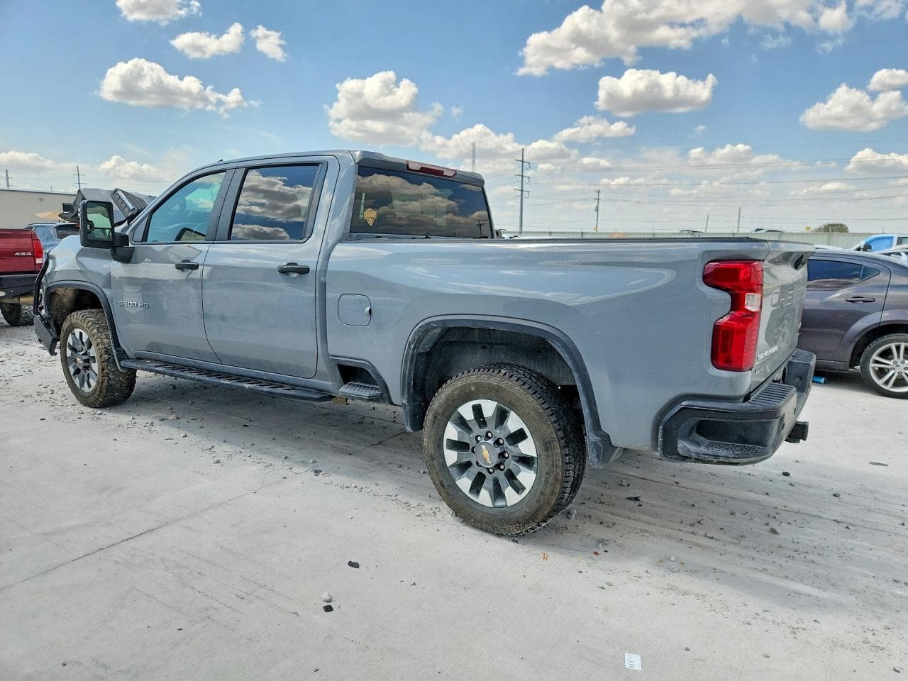 2025 Chevrolet Silverado K2500 Custom - foto 2