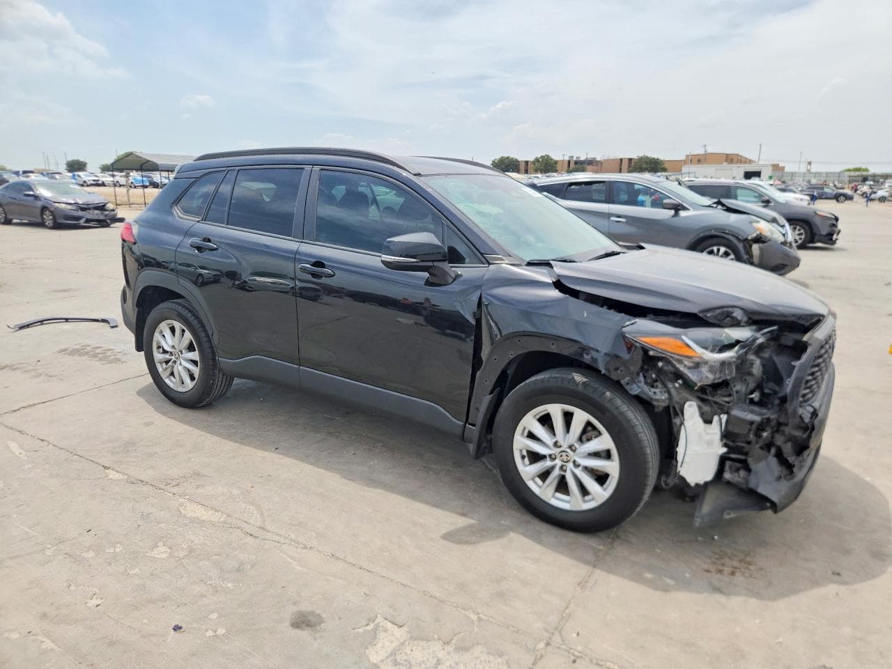 2023 Toyota Corolla Cross Le - foto 4