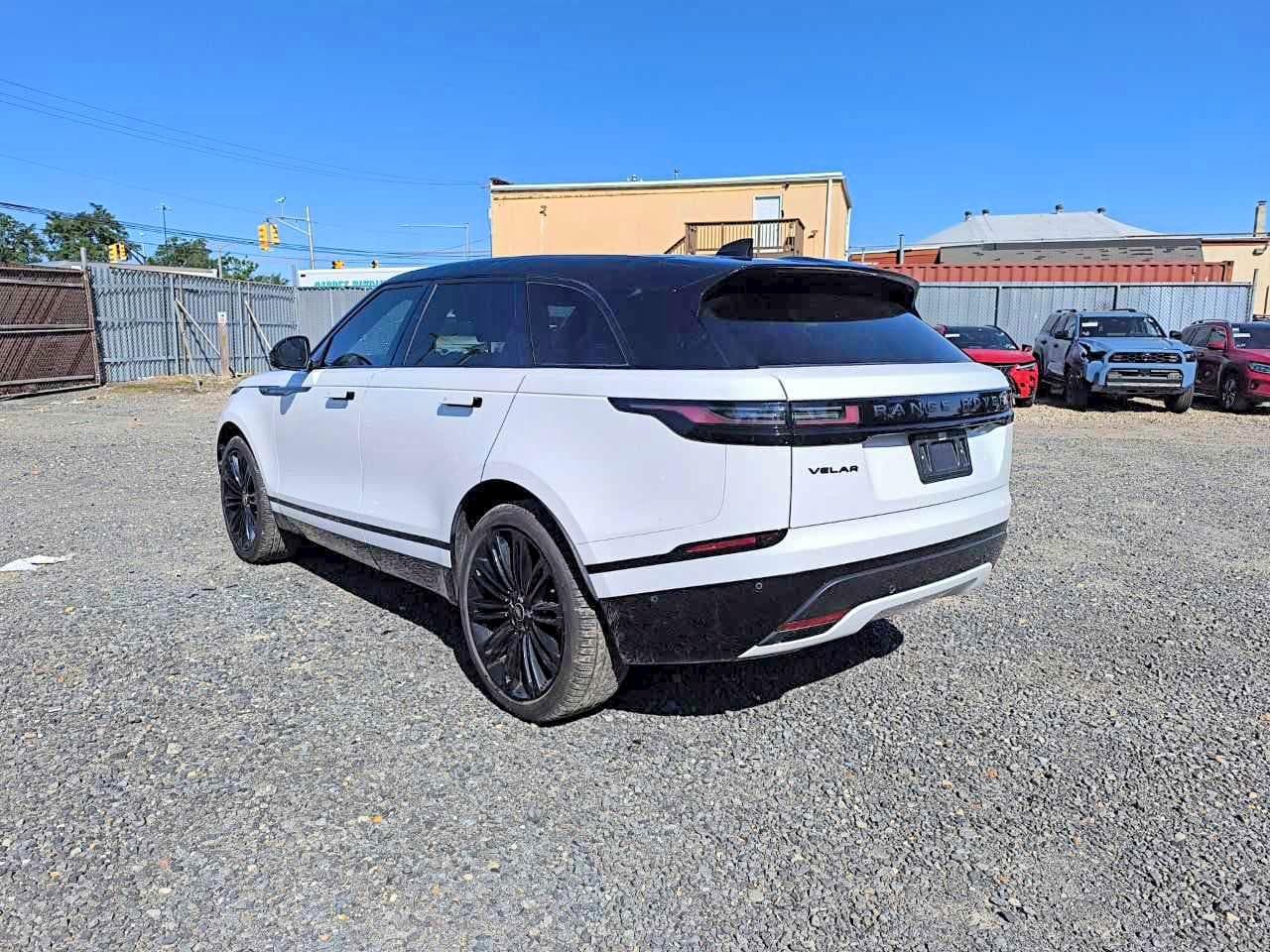 2026 Land Rover Range Rover Velar Dynamic Se - foto 2