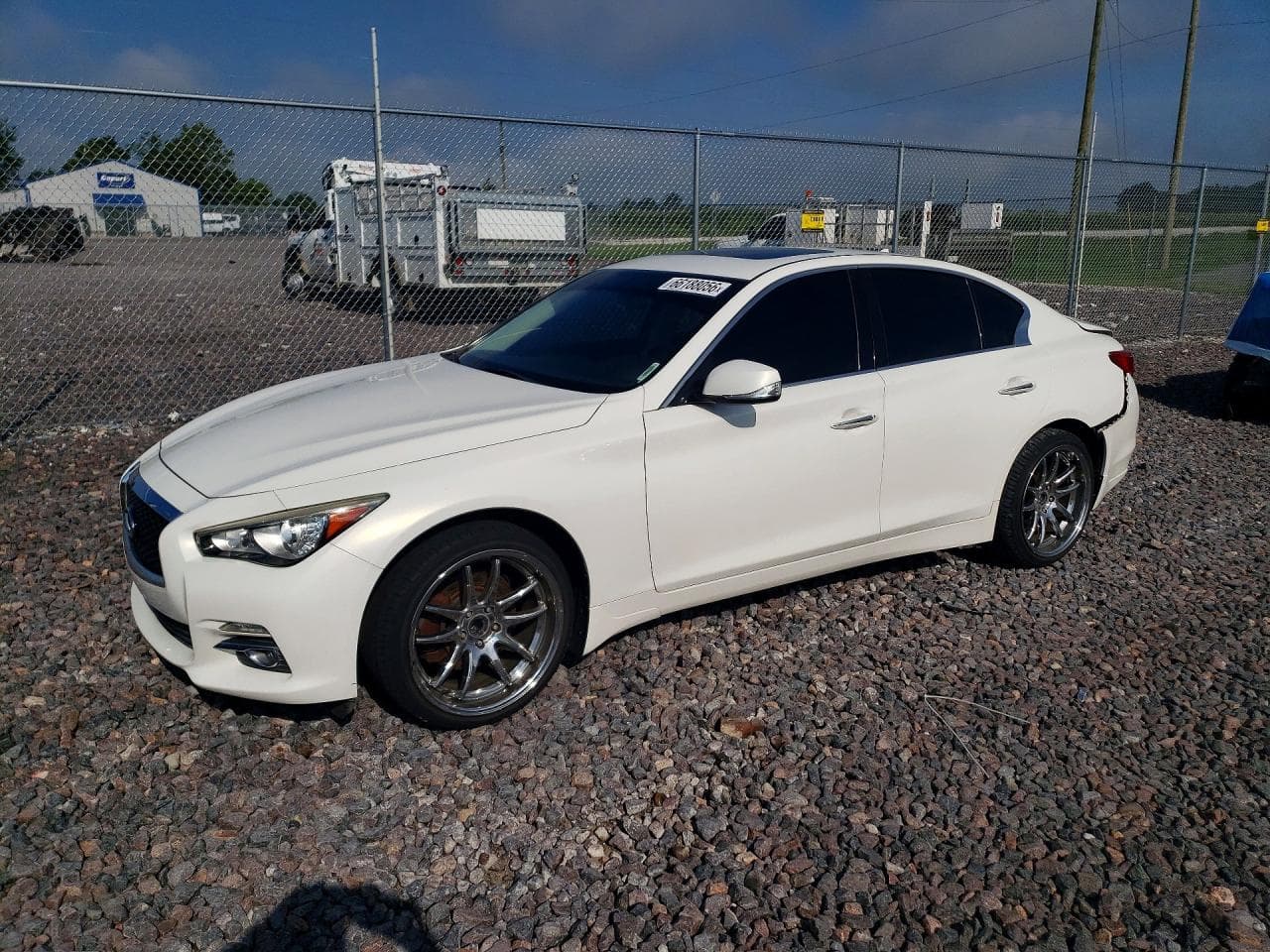 Infiniti Q50 2015 z USA