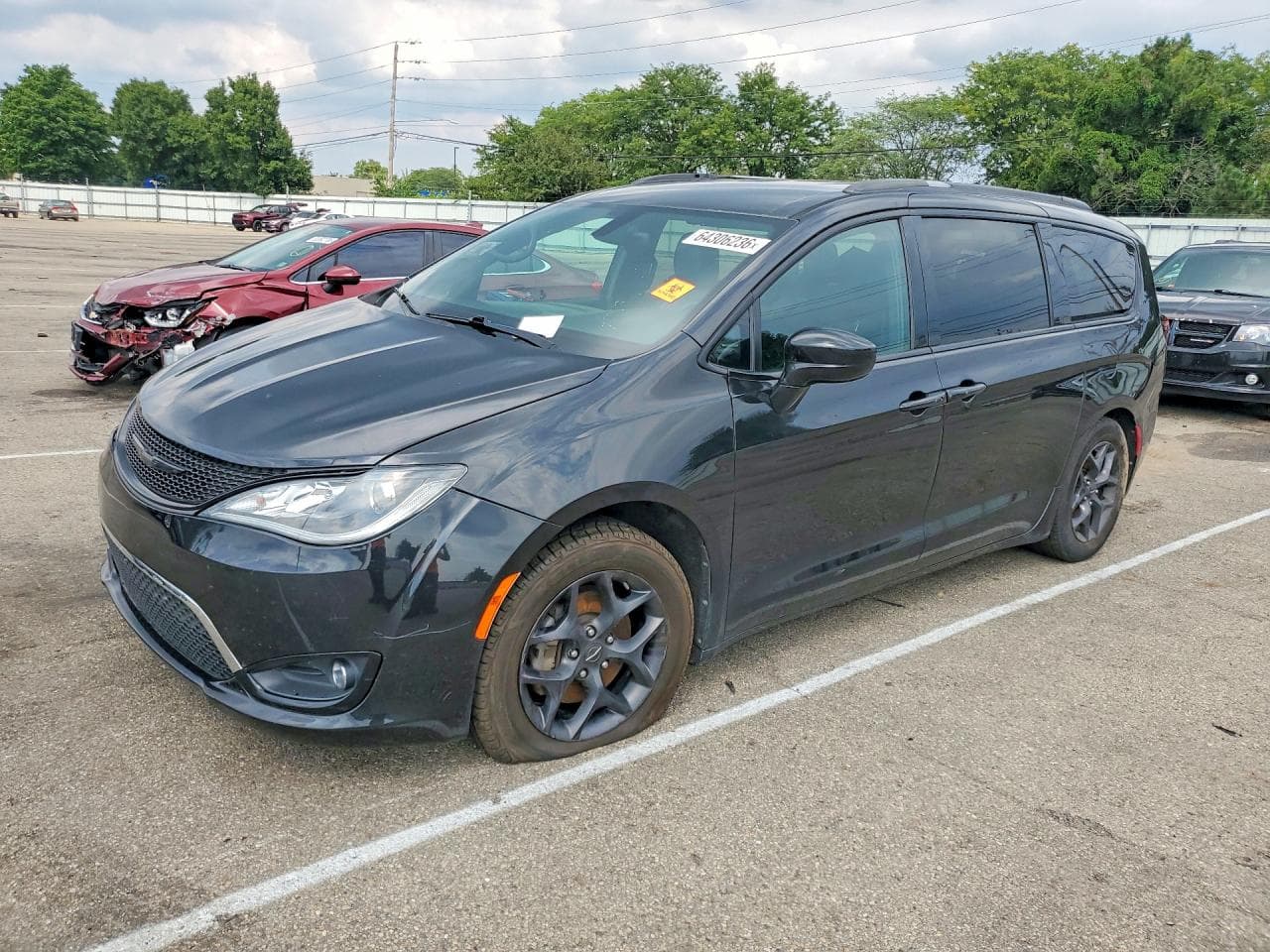 Chrysler Pacifica 2019 z USA