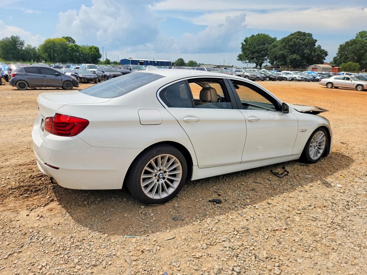 2011 BMW 535 I - foto 3
