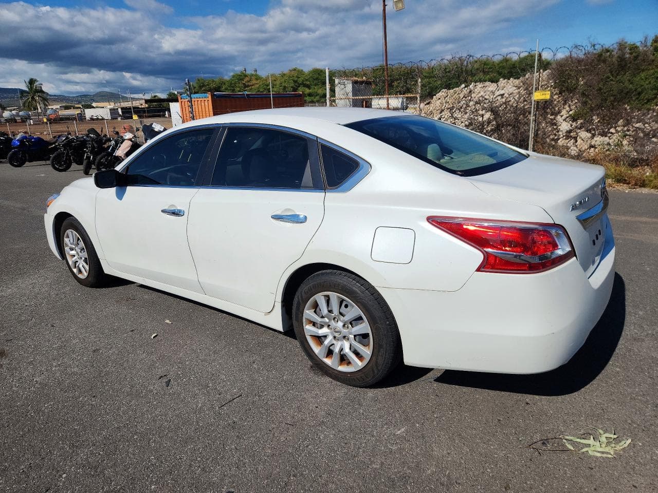2013 Nissan Altima 2.5 - foto 2