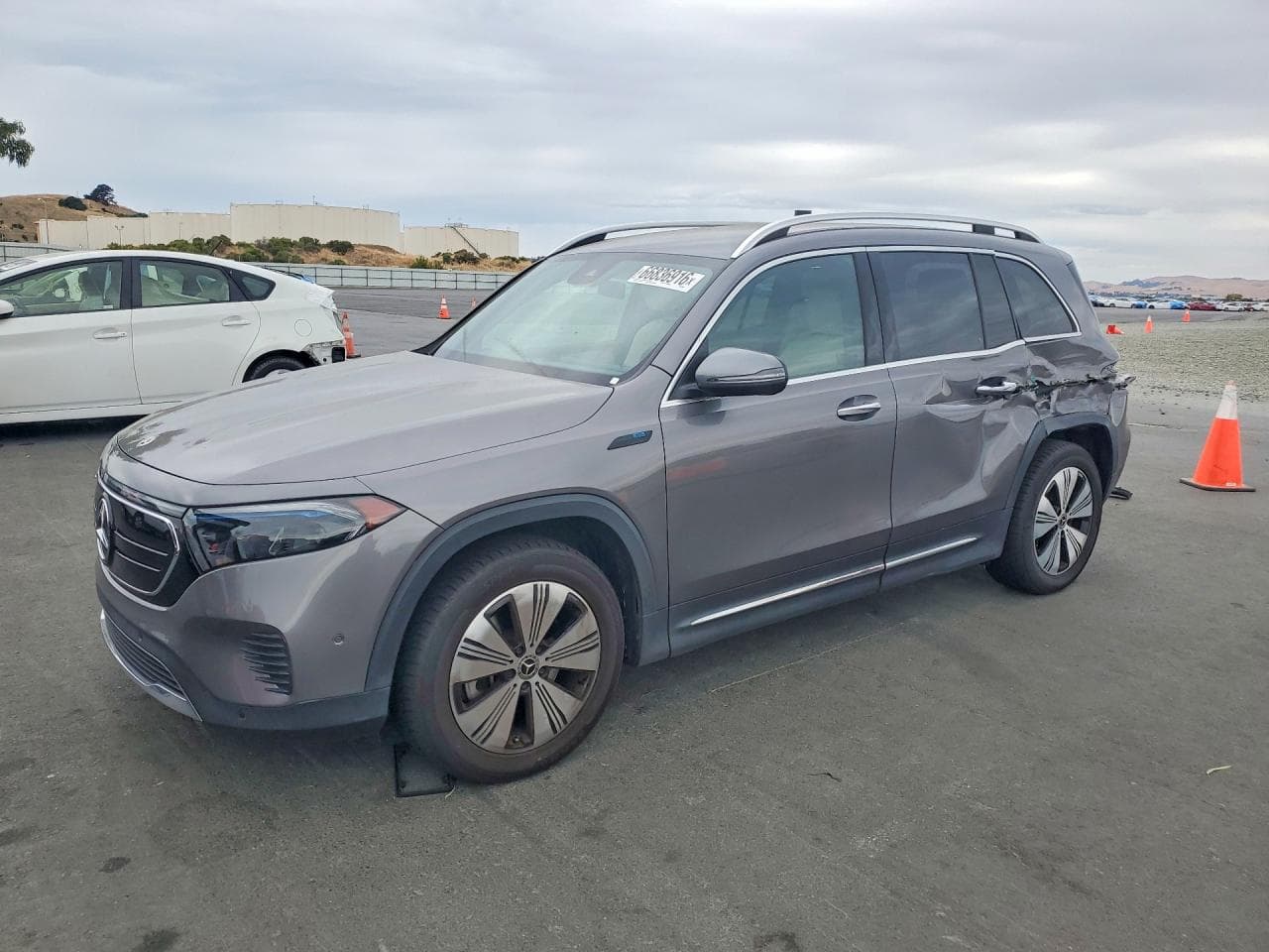 2023 Mercedes-Benz Eqb 250+