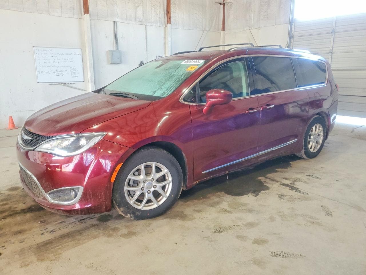 2020 Chrysler Pacifica Touring L