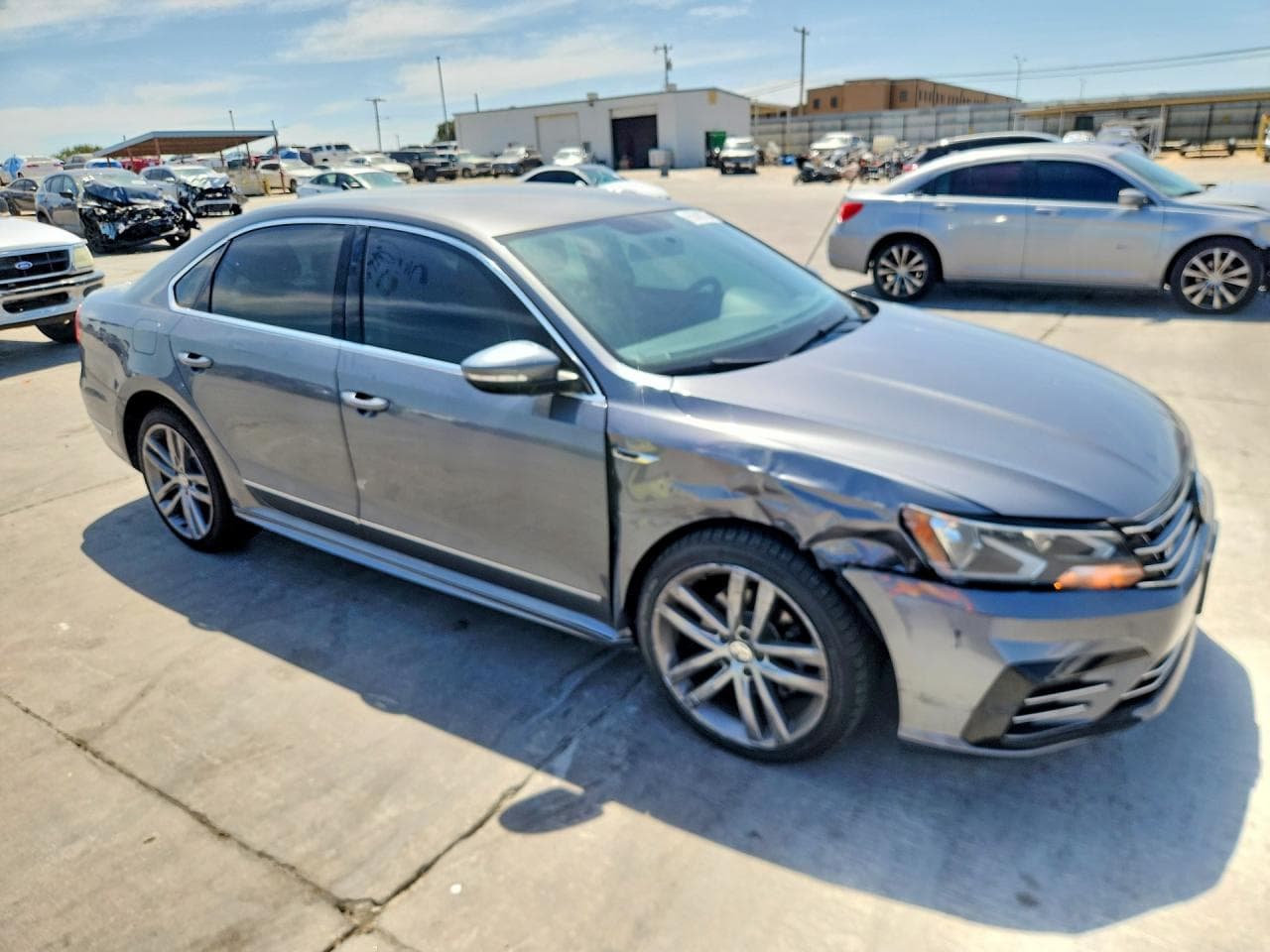 2017 Volkswagen Passat R-Line - foto 4