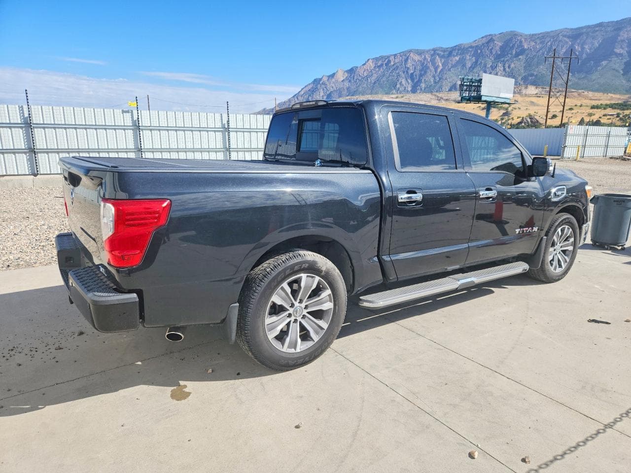 2017 Nissan Titan S - foto 3