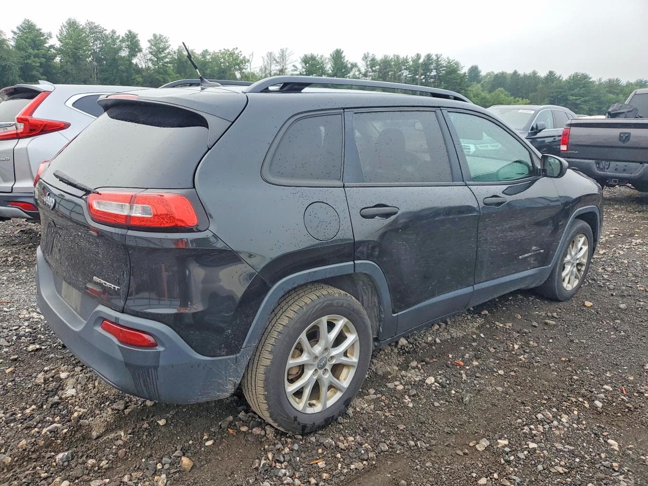 2016 Jeep Cherokee Sport - foto 3