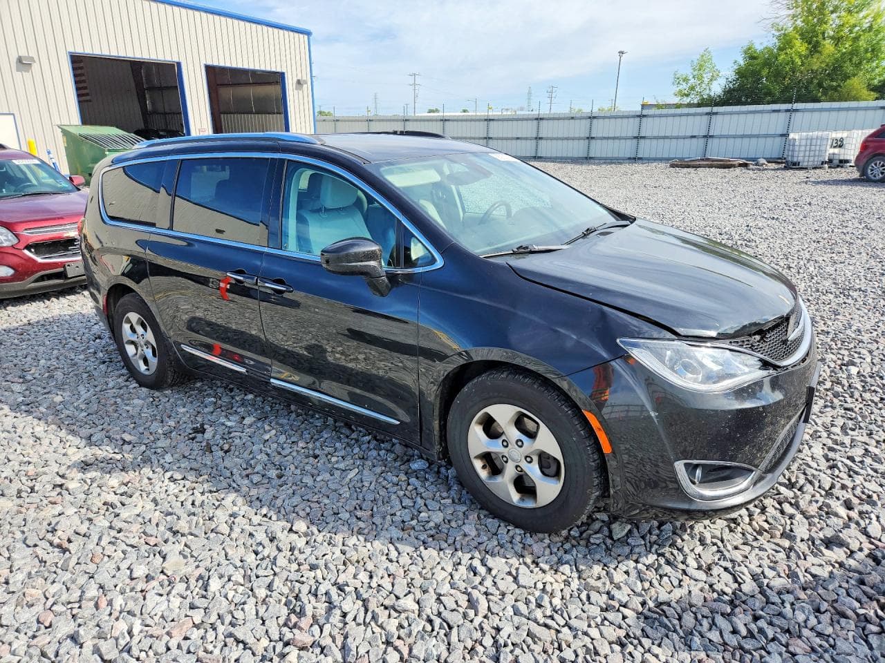 2017 Chrysler Pacifica Touring L Plus - foto 4