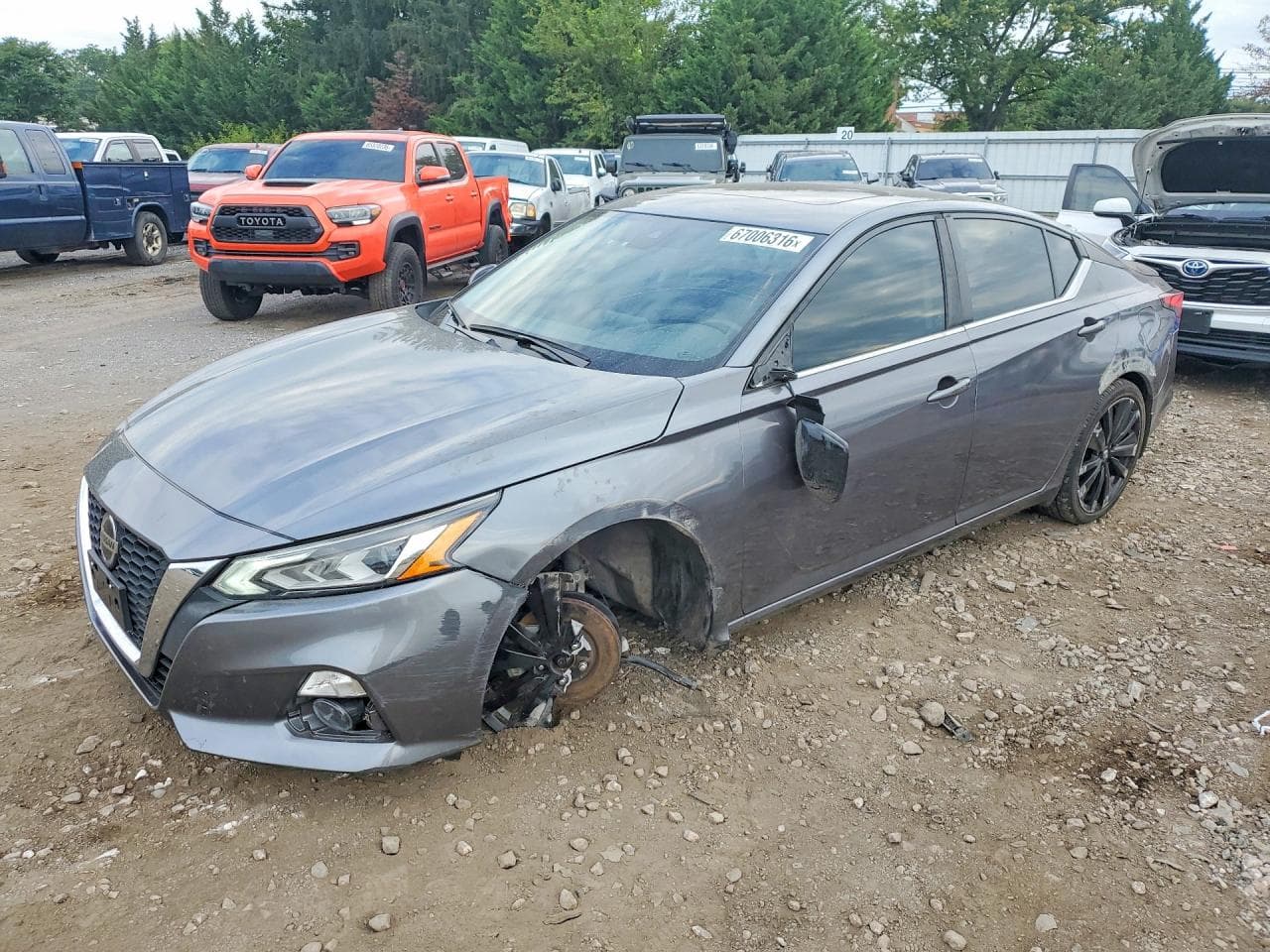 Nissan Altima 2022 z USA