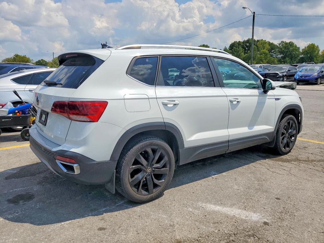 2023 Volkswagen Taos Trendline - foto 3