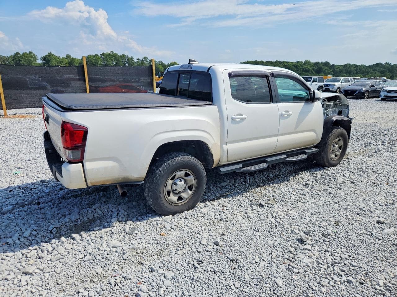 2021 Toyota Tacoma Sr - foto 3