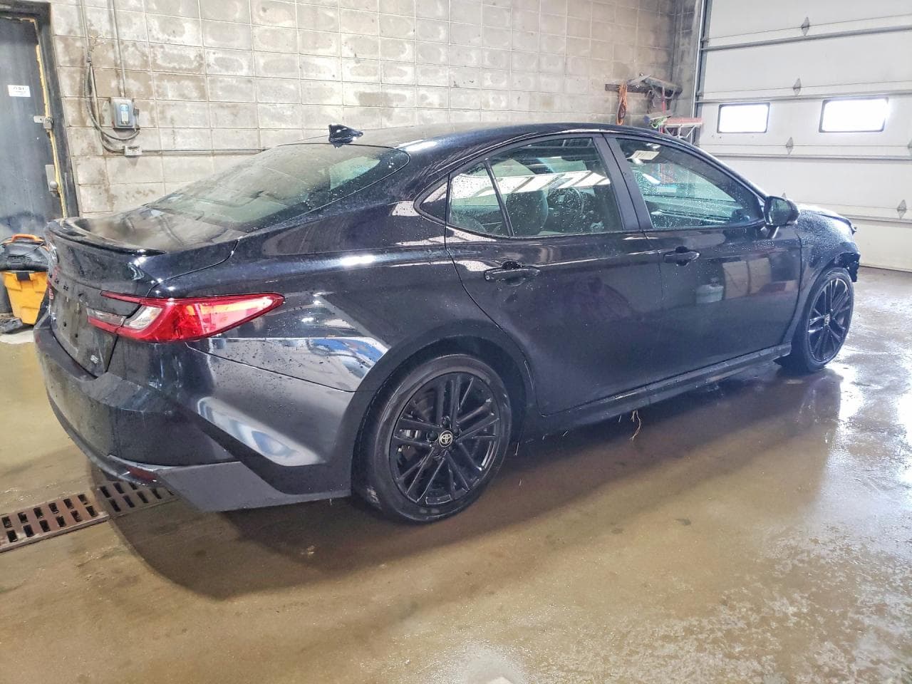 2025 Toyota Camry Se - foto 3