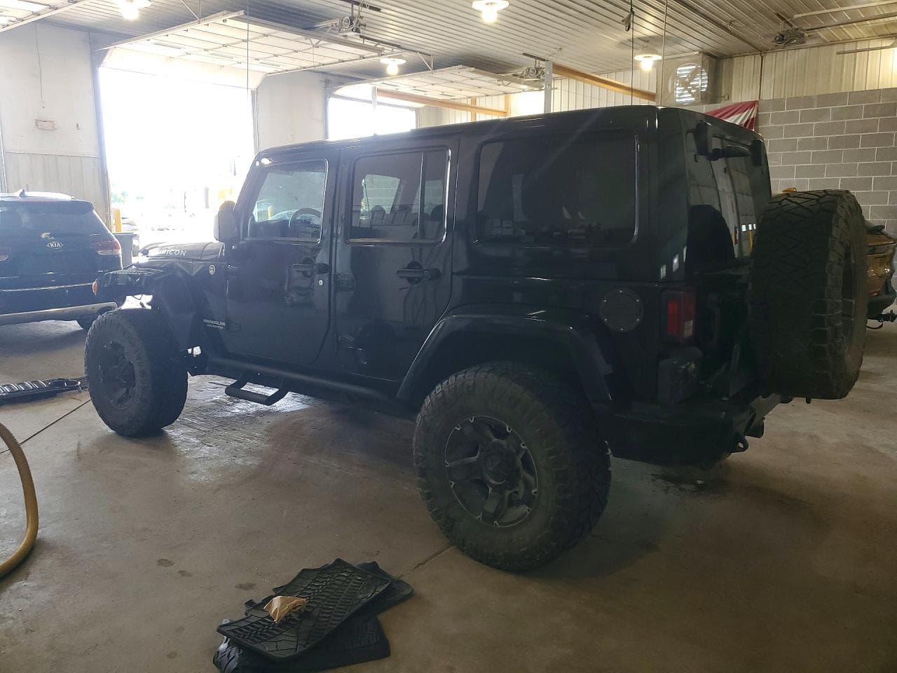 2012 Jeep Wrangler Unlimited Rubicon - foto 2