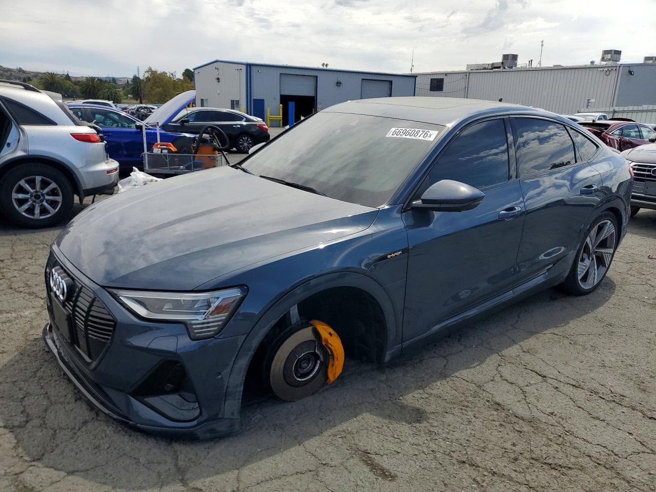 Audi e-tron 2023 z USA