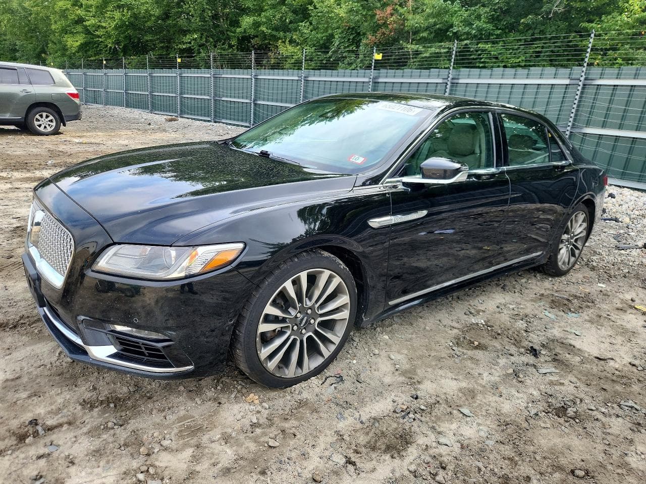 2017 Lincoln Continental Reserve
