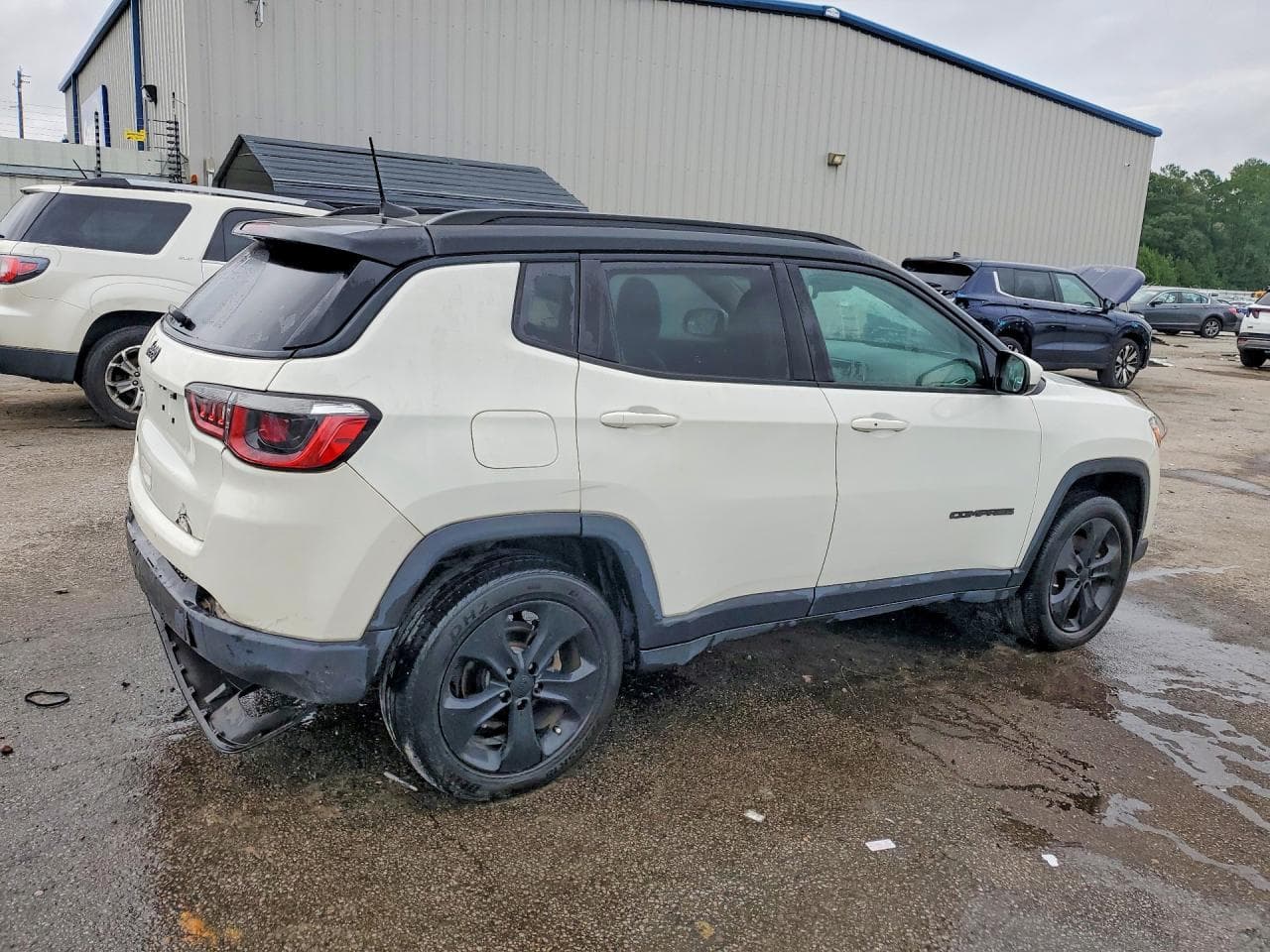 2020 Jeep Compass Latitude - foto 3