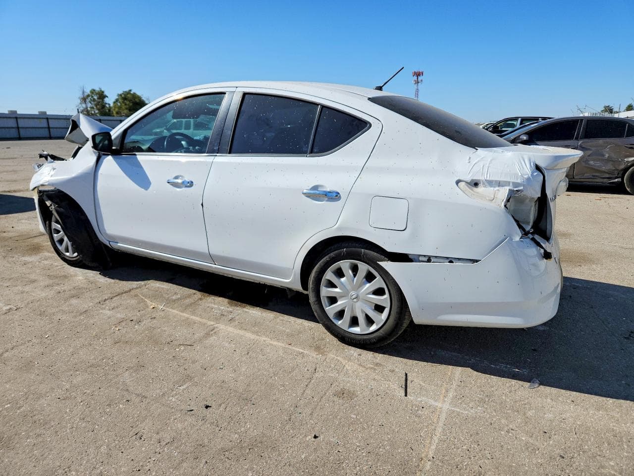 2019 Nissan Versa Sv - foto 2