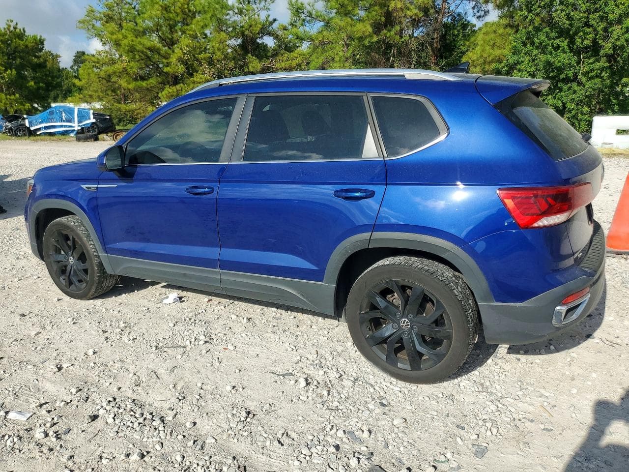 2024 Volkswagen Taos Se - foto 2