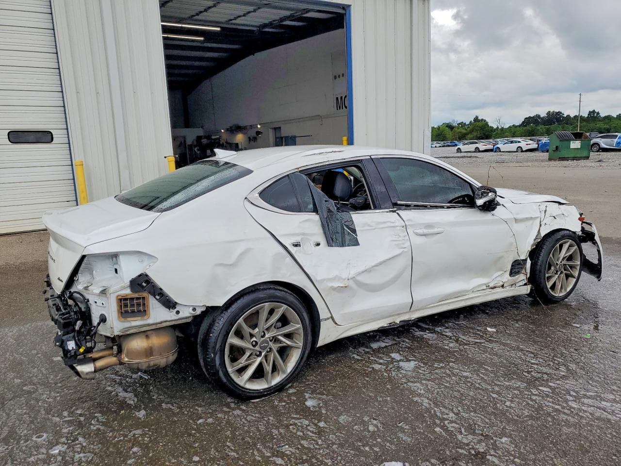 2022 Genesis G70 2.0T - foto 3
